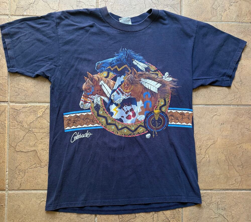 Vintage 1995 Colorado Horse T Shirt Gildan Large Native Western Graphic